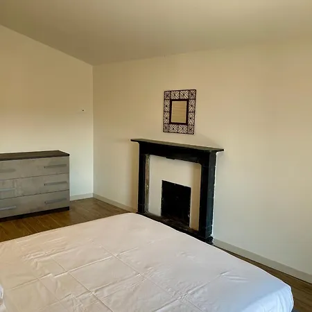 דירה Above The ורנה