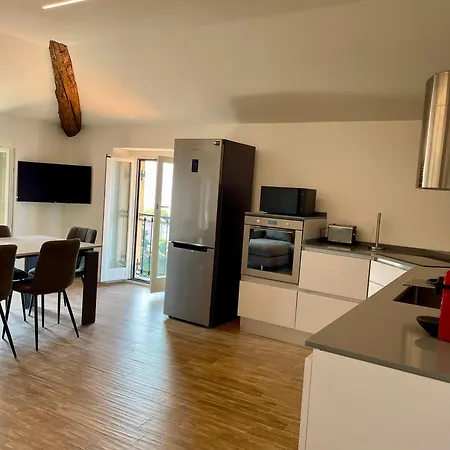 Above The Apartmán *